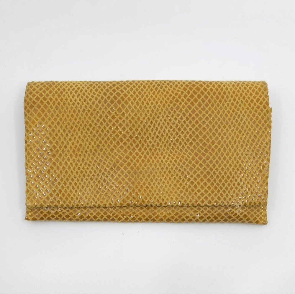 Gio Wallet In Sunflower by Latico Leathers